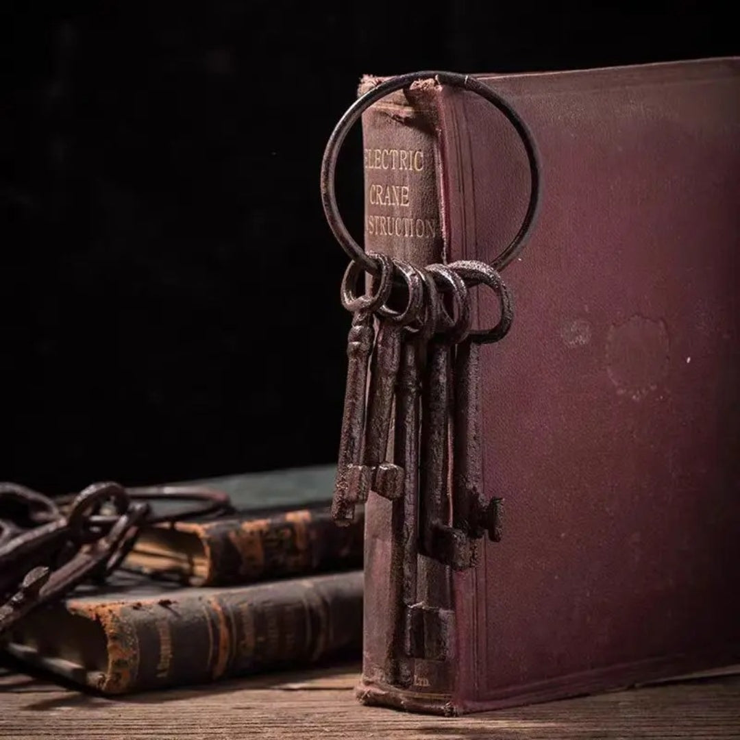 Iron Key Decoration