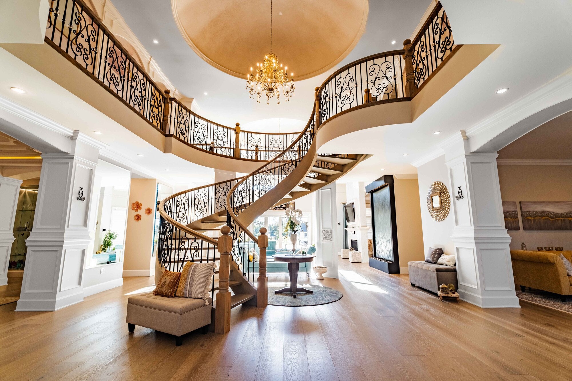 Home decor in Canada - Chateau & Co's
Beautiful Interior