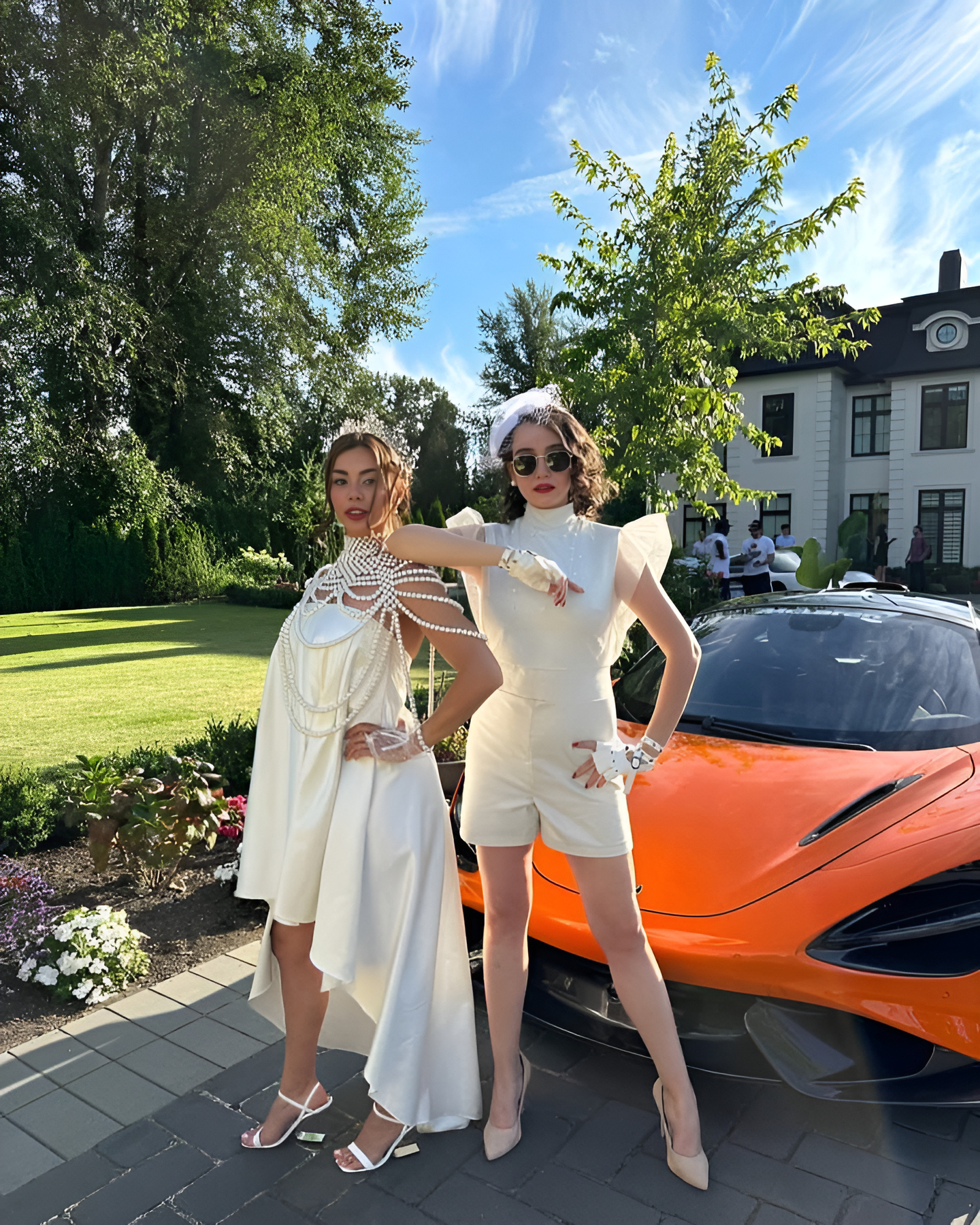 Home decor in Canada - Chateau & Co's
Luxury House in canada